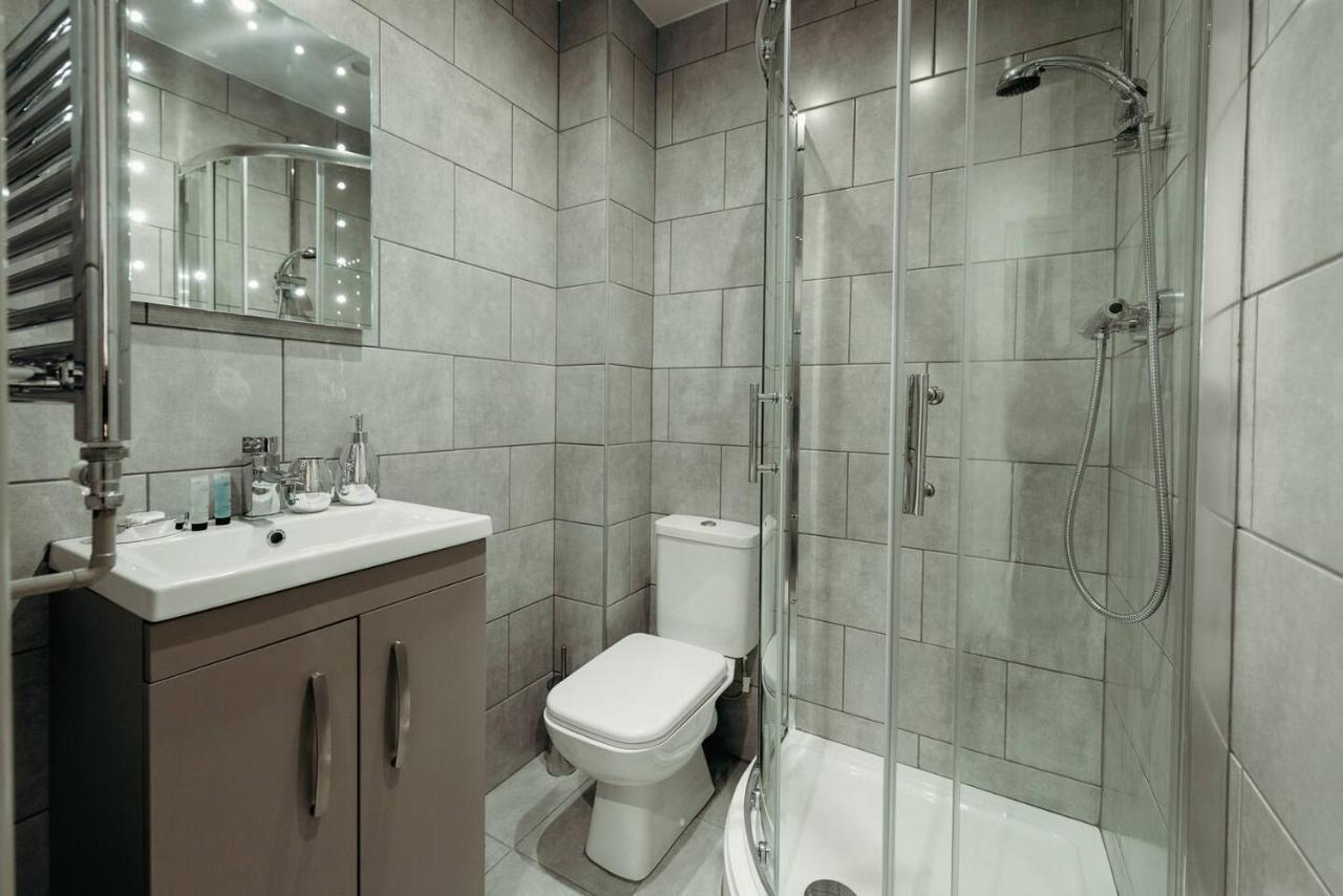 Halifax House, Studio Apartment 209 Екстер'єр фото